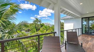 Tropical Oasis - 5290 - 8