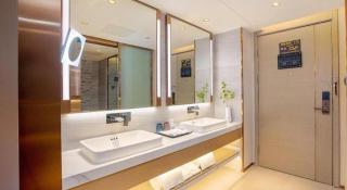 Lavande Hotel Xuchang Pangdonglai Hengdajinhui Plaza - 9