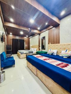 Clouddeck By Mussoorie International - 1