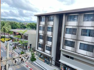 The Sealect Hotel - 4