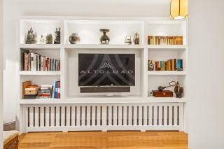 Amanzi Art House, African Soul, Charming 1BDR By AltoLuxo Short Lets & Serviced Accommodation With Free WiFi & Parking - 8