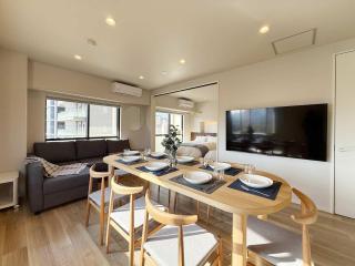 Grandeur by b hotel - Large Riverview Apartment Near Landmarks - 8