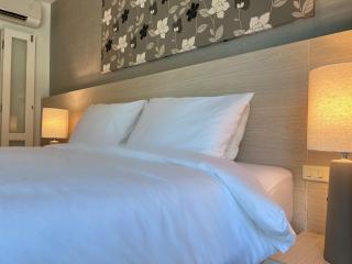 The Sealect Hotel - 0