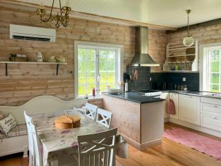 Historic Dock House In The Heart Of Småland - 0