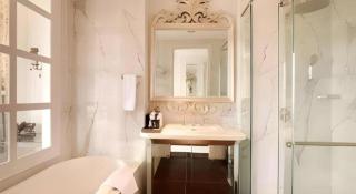 Lafayette Boutique Hotel - 9