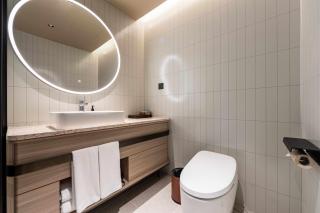 Orange Hotel Shanghai Meilong Wanhui International Plaza - 4