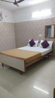 Rajkumar GuestHouse - 4