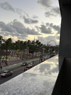 2 suites e VISTA FRONTAL da orla - pajuçara 2 GAR Adm Nutelss - 3