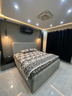 Luxury 1 Bed Appartments - 9