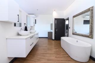 Chanteclaire Escape - 4