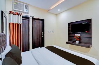 Hotel O MVD Inn Gomti Nagar - 1