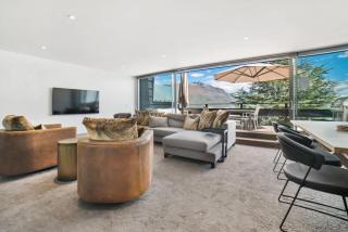 Luxury Penthouse P2 - Queenstown - 5