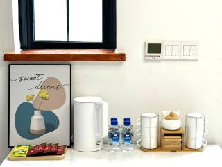 Private Garden Courtyard in Shanghai Old Villa Near City Center Nanjing West Road Metro Station - 3