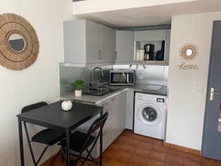 Mazet avec piscine collective - 2