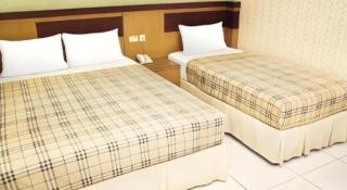 Metro Hotel - Surabaya - 7