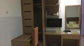 Metro Hotel - Surabaya - 4