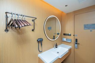 JI Hotel Shanghai Daning Yichuan Road - 1