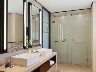 Dujiangyan Xinhua Haiyi Yulei Mountain Residence Hotel - 1