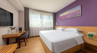 Lavande Hotel Zhongshan Dayong Rosewood Cultural Expo City - 3