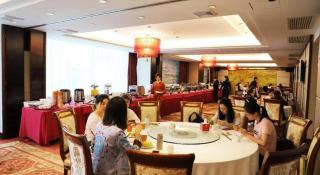 Yijian Holiday Hotel - 7