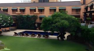 Holiday Garden Hotel - 2