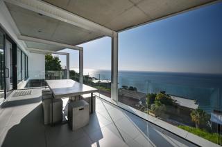 '22 Protea' - Luxury, Style and Elegance - Sleeps 12 in 6 En-suite Bedrooms - 8