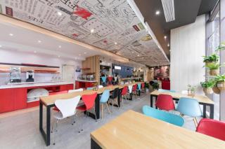 Ibis Shanghai Expo Dongming Road Metro Station - 8