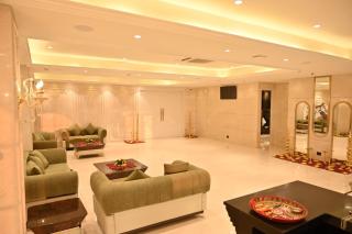 Arth Boutique Hotel - 3