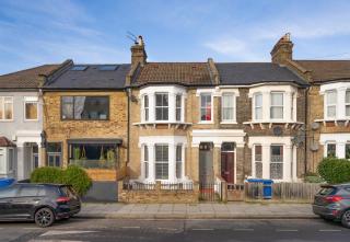 Stunning fully firnished 4 bedroom house in Peckam - 6