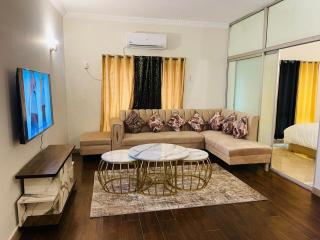 Furnished studio apartment in f-10 - 5