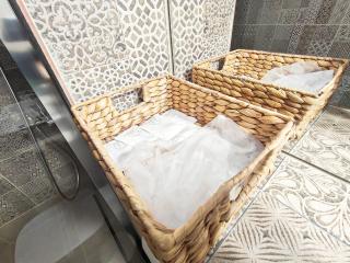 FLH - Sibiutiful - 6