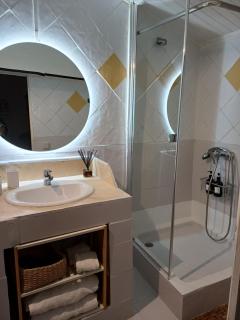 casa con encanto en el bosque y a 10 min de Girona - 9