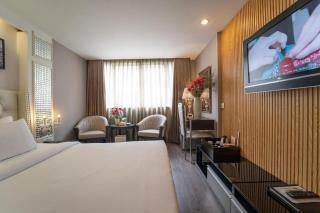 The White Hotel 8A Thai Van Lung - 1