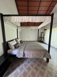 The Coffee Retreat - 2