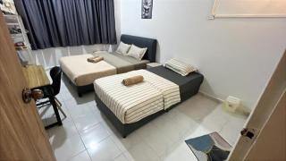 Kulai Taman Desa 4R8Pax near 99speedmart, cowboy - 8