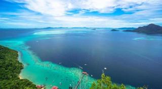 OYO 90576 Holiday Dive Inn - 9