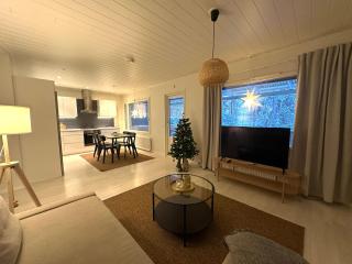 Arctic Circle Holiday Homes - 9