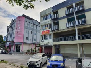 Hotel O Arriva Travellers - Kuching - 0