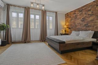 City Center Bed and Beyond - 8