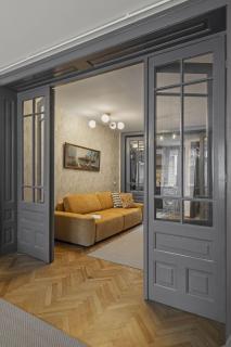 City Center Bed and Beyond - 6