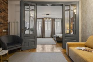 City Center Bed and Beyond - 1