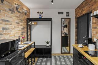 City Center Bed and Beyond - 5