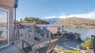 Alpine Serenity with Stunning lake and mountain views - 5