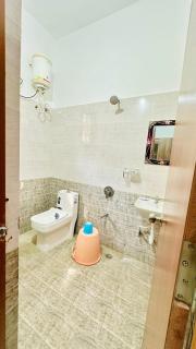 Rooms near Kims Hospital Secunderabad,Hyderabad - 9