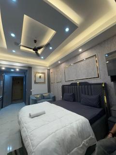 Family-friendly home in noida - 9