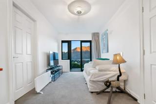 Million Dollar Views - Central Luxury + Hot tub* - 7