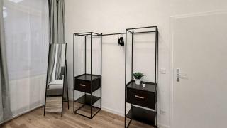 Denkmal-Apartment zentral in Krefeld mit hohen Decken - 5