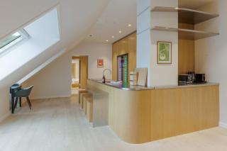 Stunning penthouse Prime location - 3