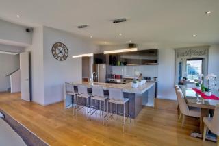 Ultimate Heights Queenstown Jaw-dropping views and Hot Tub - 8