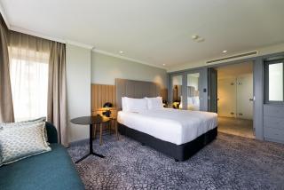 Crowne Plaza Perth by IHG - 4